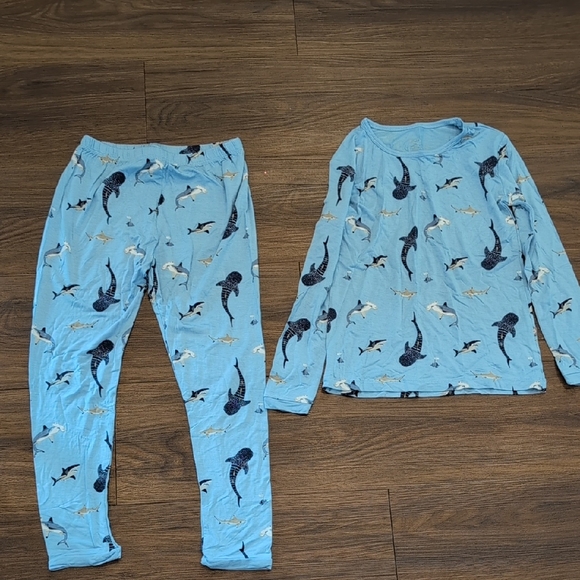 Kyte BABY Other - Kyte Sharks Pajama Set